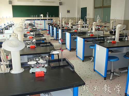 中学理化生实验室5