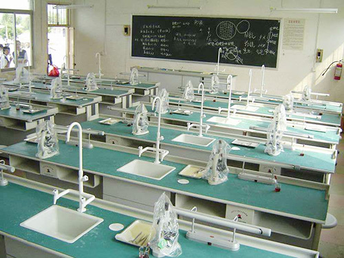 教学仪器、设备维护的保养工作